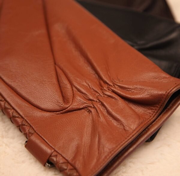 Contemporary Sheepskin Leather Gloves