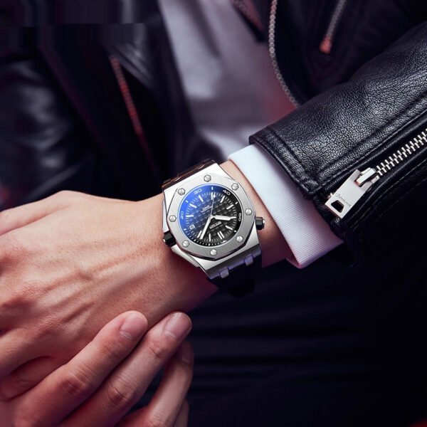 Strata Edge — Quartz Watch with Silicone Strap for Men